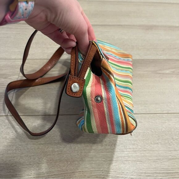 Fossil Signature Striped Multicolor Leather Shoulder Bag - Picture 3 of 11